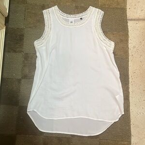 Small Cabi white crochet neck and sleeve top